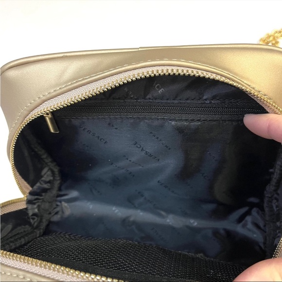 Versace - Picture 8 of 10